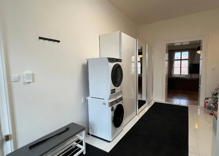 Daire Wenceslas Square 150 M2 *