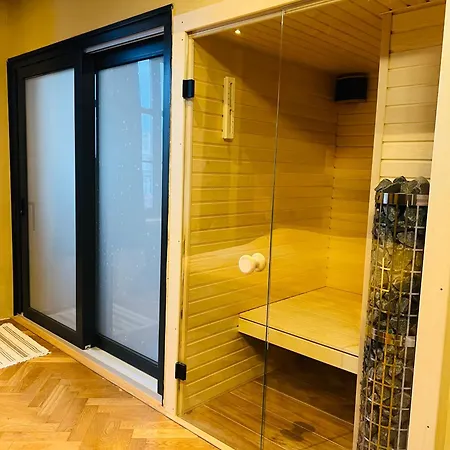 Wenceslas Square 150 M2 * Prague
