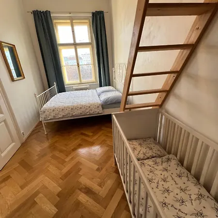 Wenceslas Square 150 M2 Prag