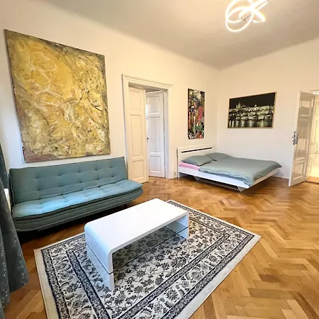 Wenceslas Square 150 M2 Lägenhet *