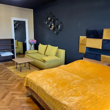 Apartment Wenceslas Square 150 M2 *